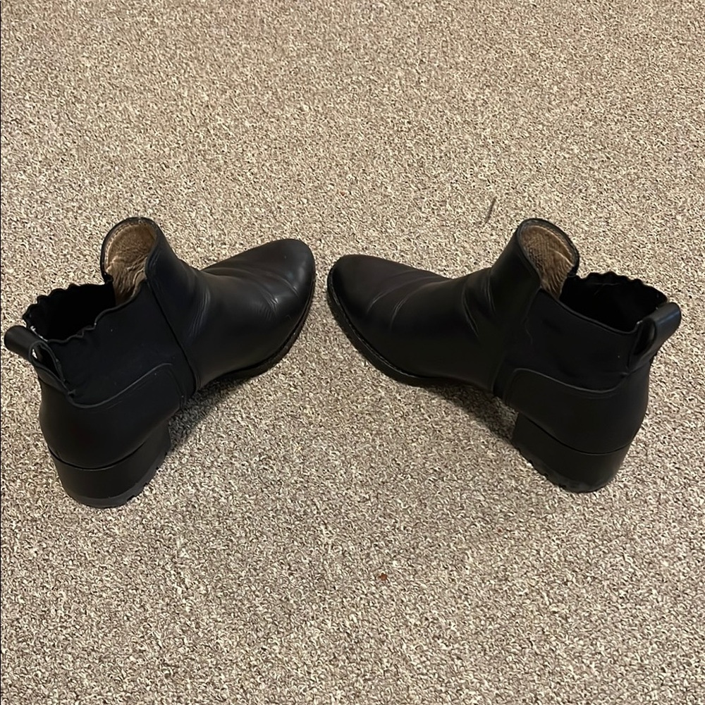 Madewell Black Leather Chelsea Ankle Boots